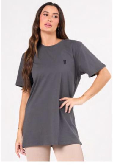 Camiseta Slim de Algodão, Salto Triplo